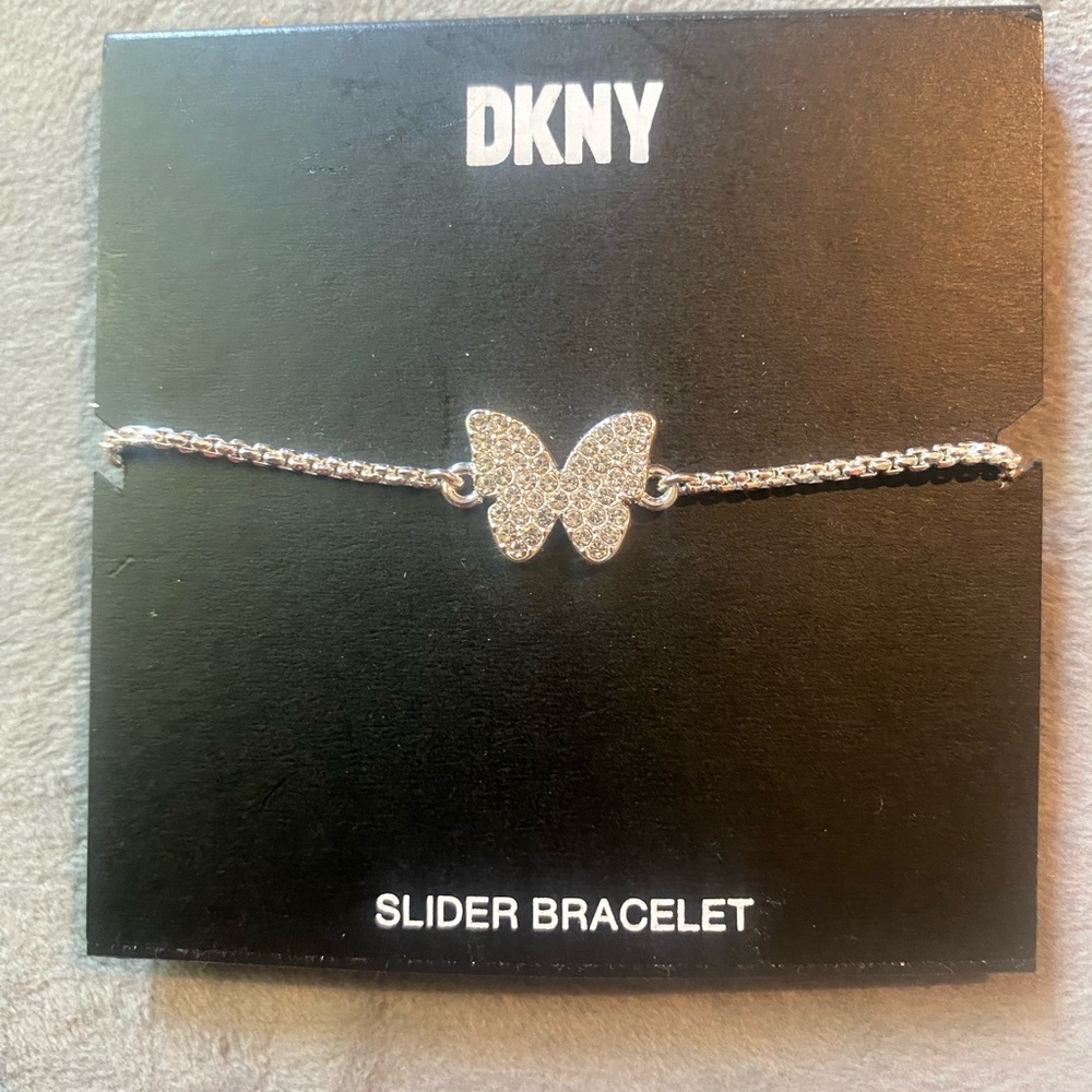 BNWT DKNY Silver Tone Crystal Pave Butterfly Slider Bracelet